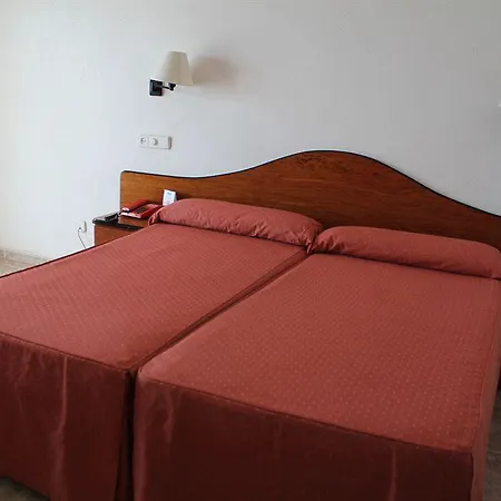 Rosa Dels Vents 3*