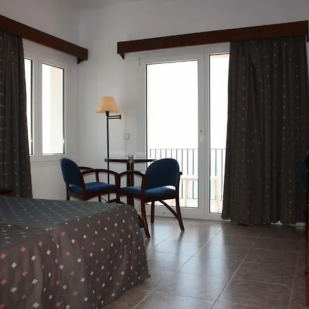 Rosa Dels Vents מלון