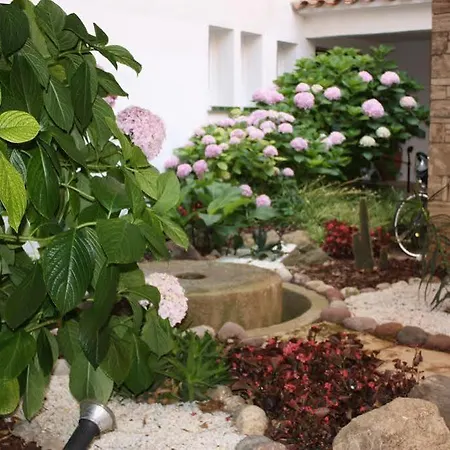 Rosa Dels Vents فندق